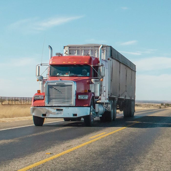 5f6c528bc0434a401326c3a6_Truck